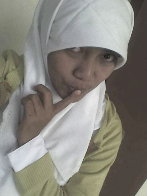 Tudung 2
 #26029328