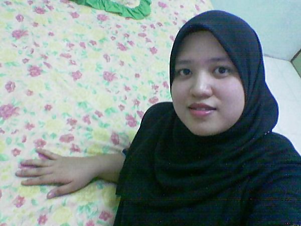 Tudung 2
 #26029351