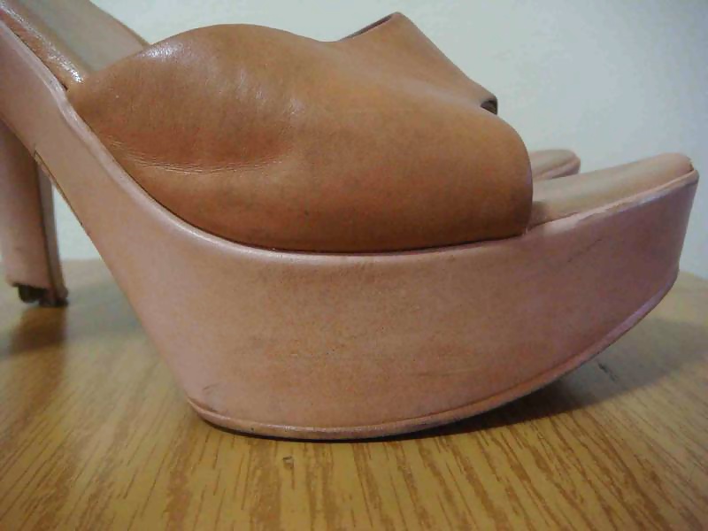 Clog Heel Pizzare. #39408260