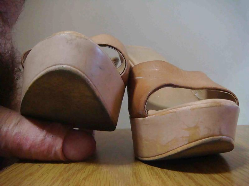 Clog Heel Pizzare. #39408298