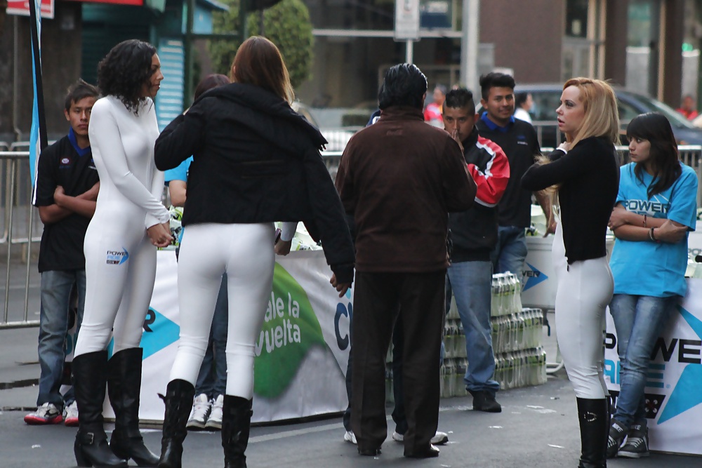 Edecanes en blanco (part 1) #31388863