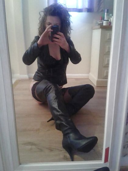 Self Shot Matures Showing For You #24842029