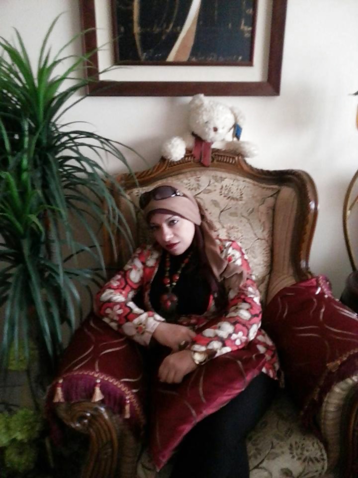 La sexy insegnante araba hijab di mio figlio 
 #27865672