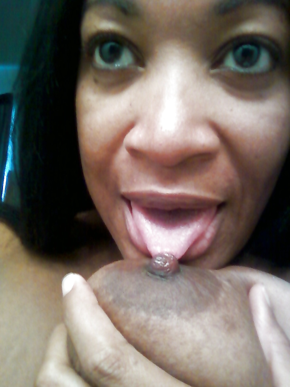 おっぱい吸いまくり3
 #35410176