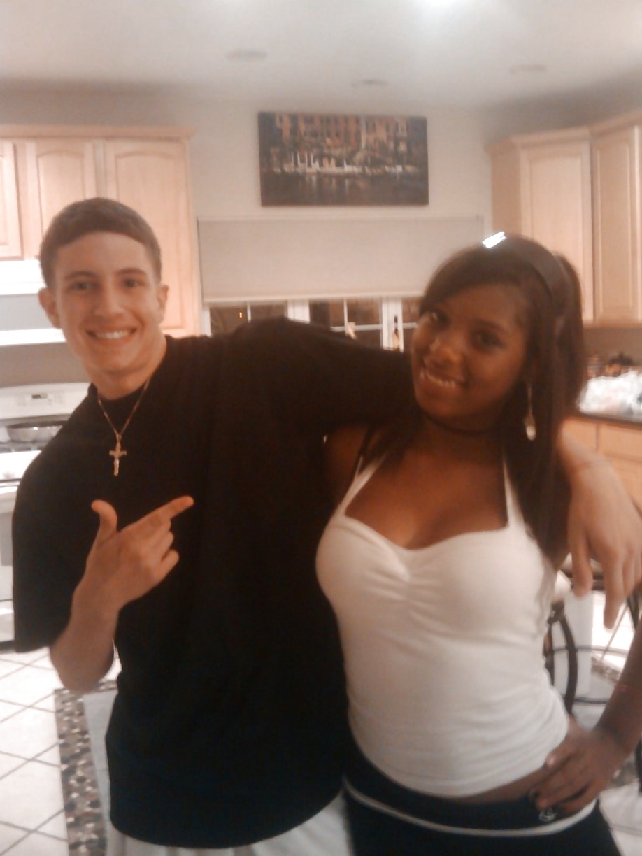 bianca r.と呼ばれるアメリカ人の女の子。
 #32122418