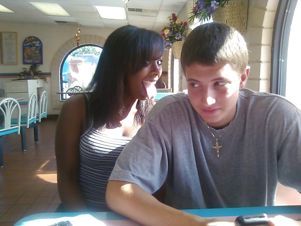 bianca r.と呼ばれるアメリカ人の女の子。
 #32122429