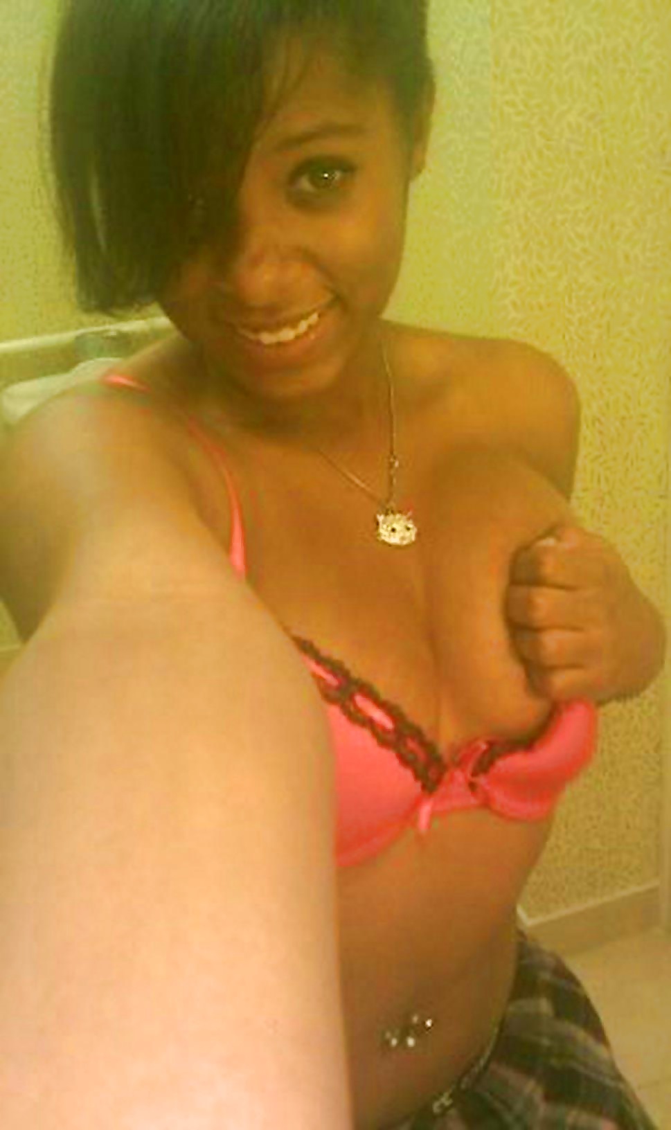 bianca r.と呼ばれるアメリカ人の女の子。
 #32122434