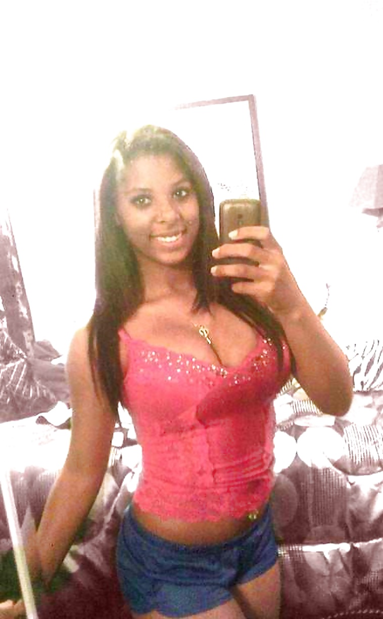 bianca r.と呼ばれるアメリカ人の女の子。
 #32122449