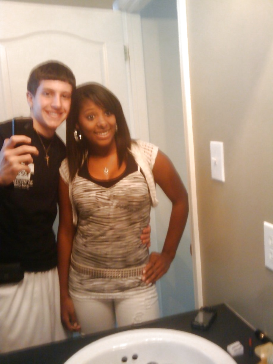 bianca r.と呼ばれるアメリカ人の女の子。
 #32122476