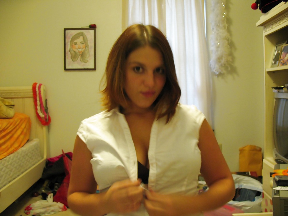 Pretty Amateur Teen Carole 4 #34806294