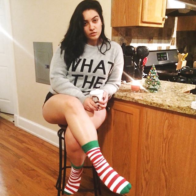 ナディア
 #31529550