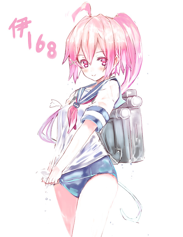 Anime style: wringing wet clothes #32761838