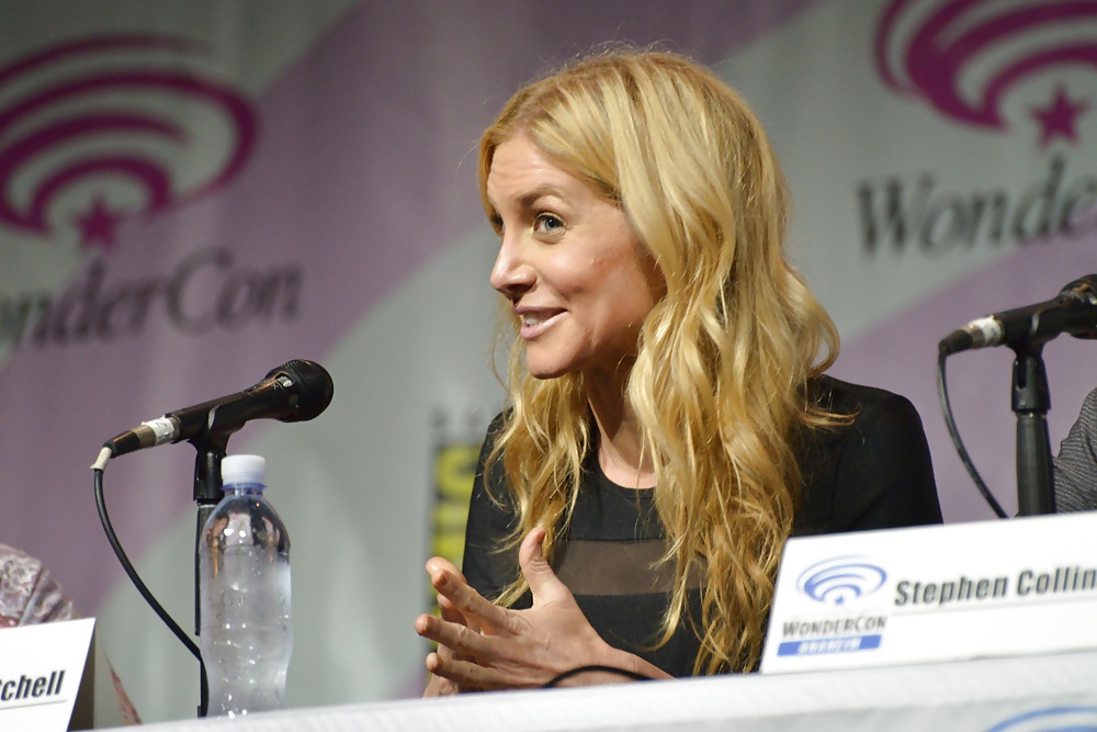 51 - Bin ihr verfallen
 #28409658