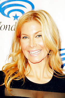 51 - Bin ihr verfallen
 #28409776