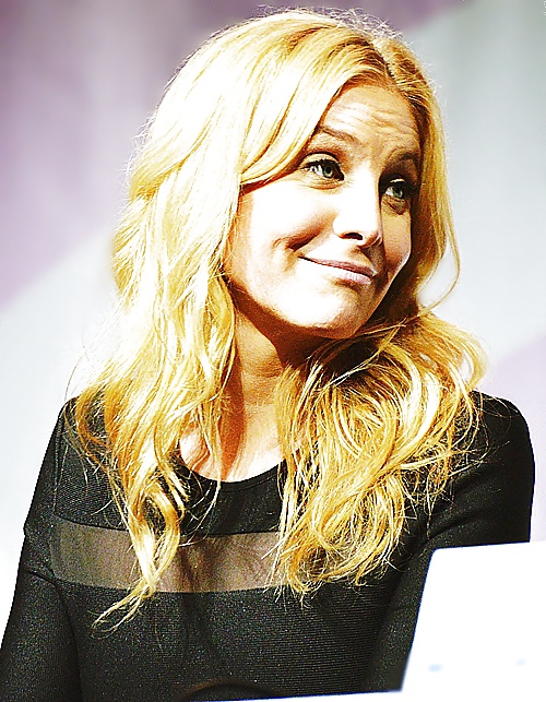 51 - Bin ihr verfallen
 #28409785