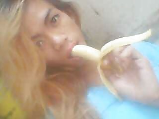 Bannanas. #30496321