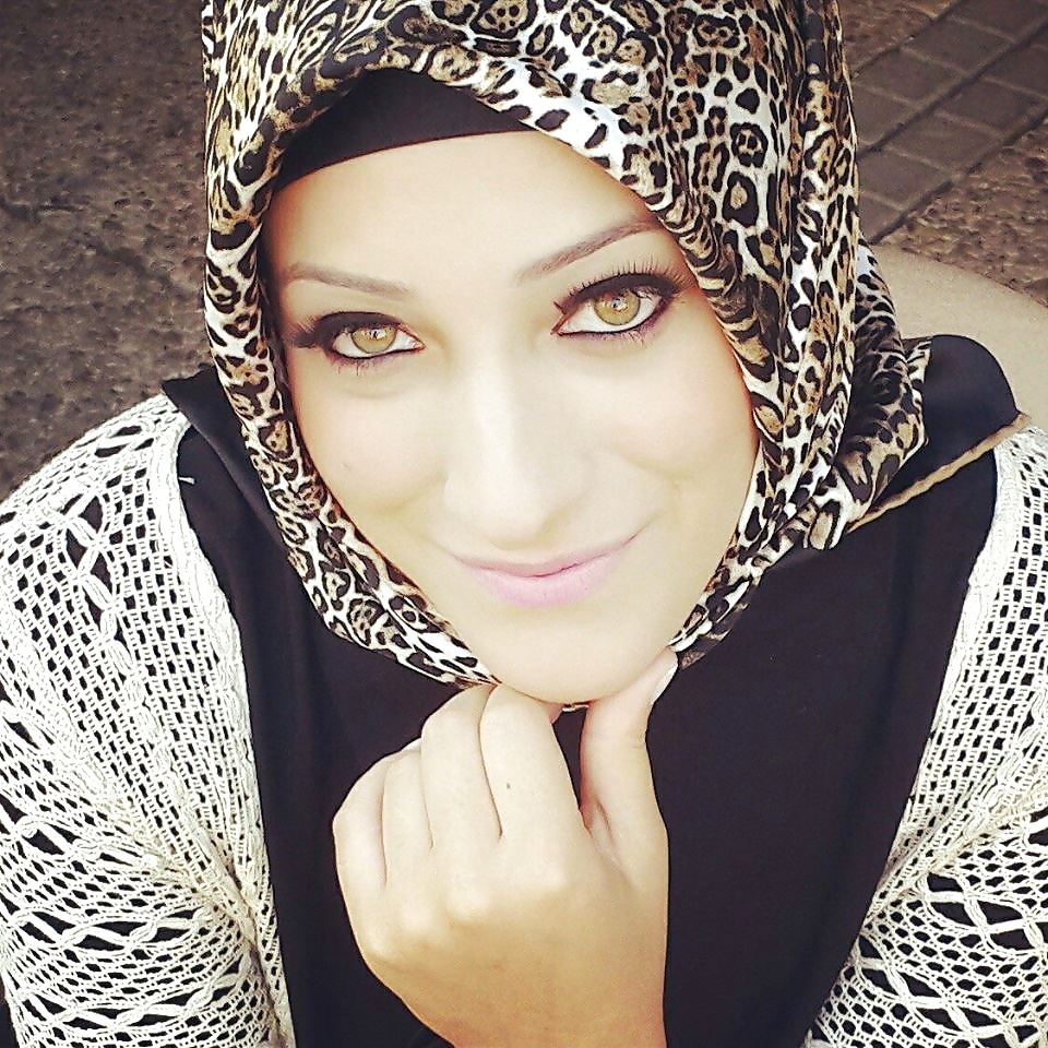 L'interface Turbanli Hijab Turque Assis Indien #31757554