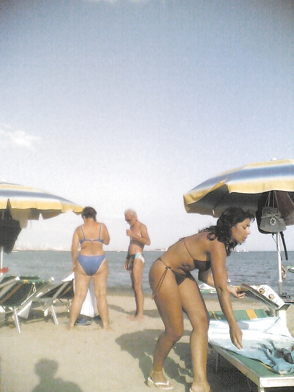 italian milf Candid Ass beach 2014 #35370906