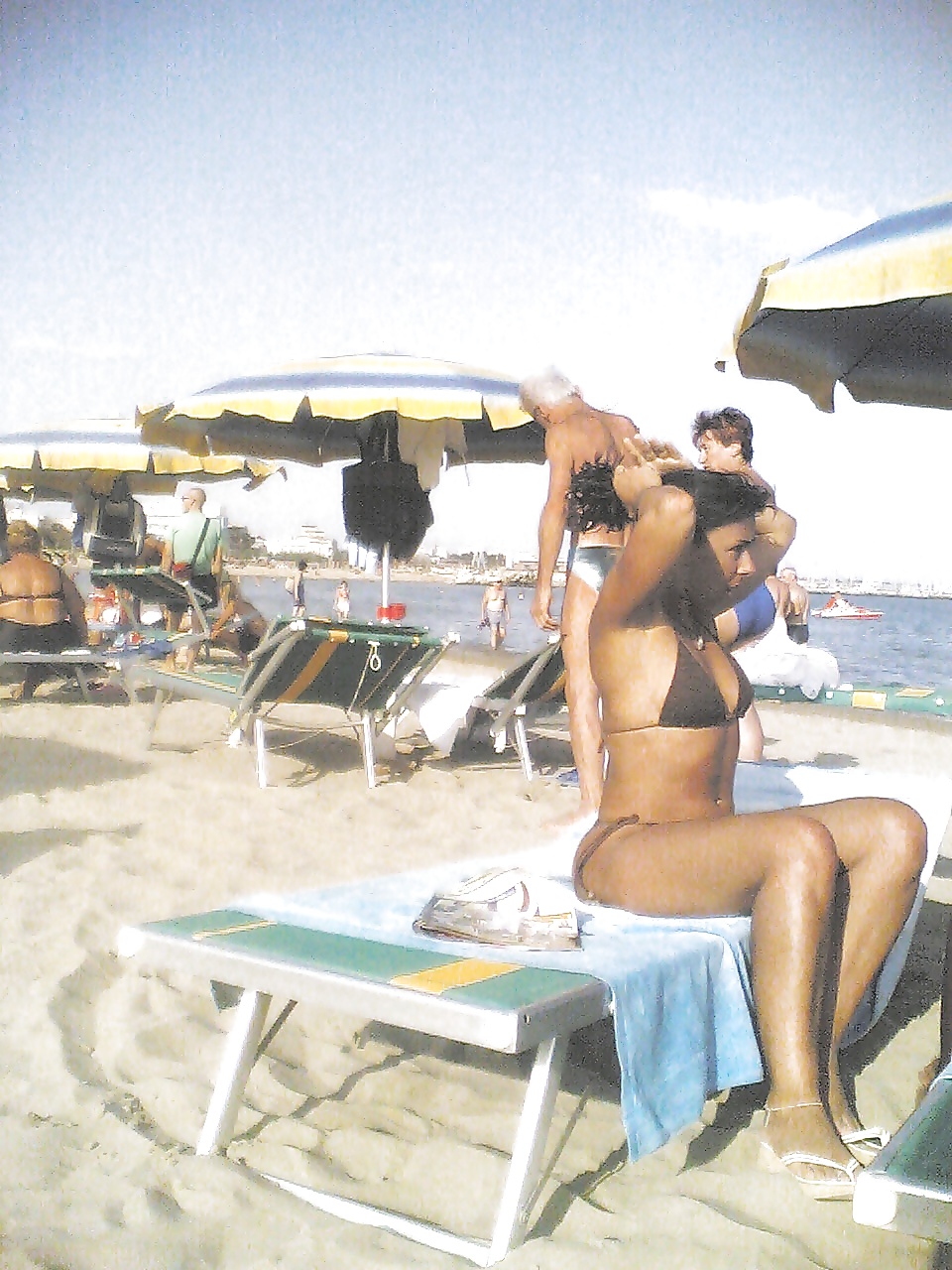 italian milf Candid Ass beach 2014 #35370940