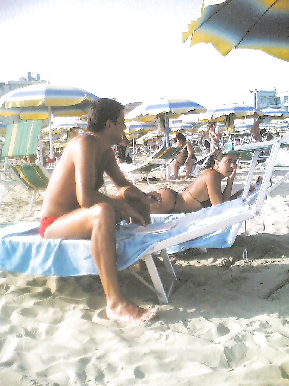 Italiano milf culo candido spiaggia 2014
 #35370960