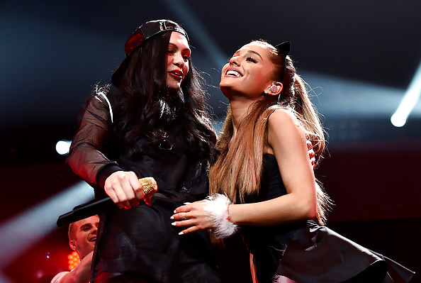 Ariana grande al jingle ball 2014 di kiis fm parte 2
 #39374467