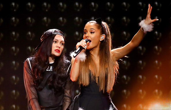 Ariana grande al jingle ball 2014 di kiis fm parte 2
 #39374497