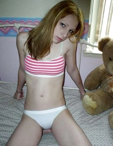 Babes in bras
 #28142030