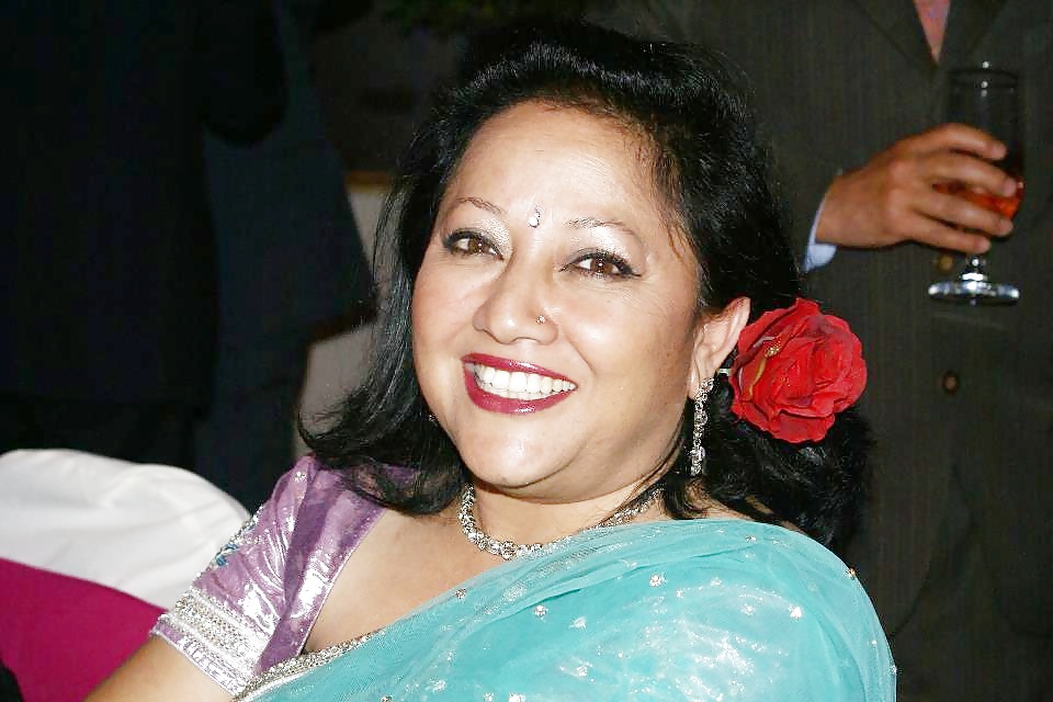 Mrs Karki (maman Nepali Je Veux Baiser) #41006183