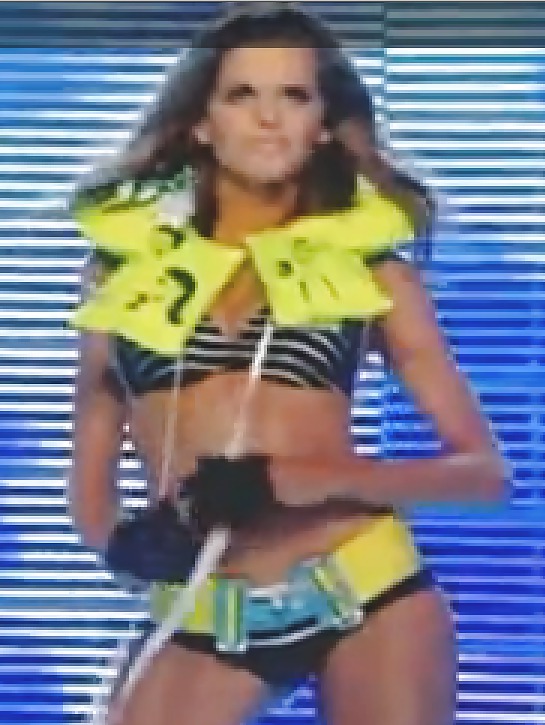 Bogen Zu Izabel Goulart #23823143
