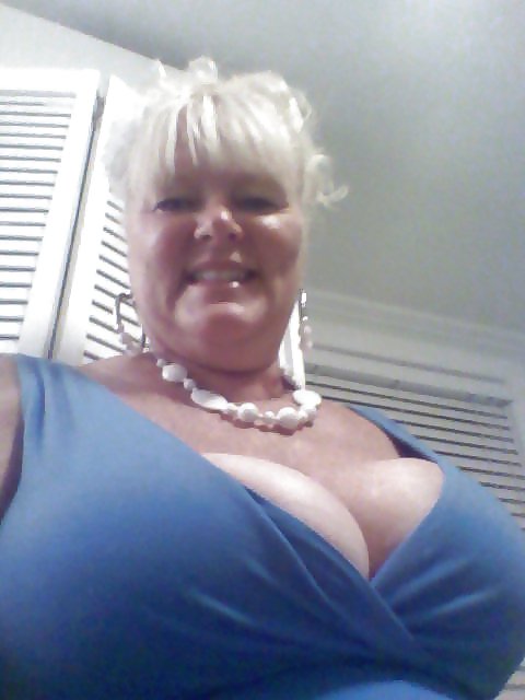 My Favourite BBW Granny (Big Boobs, Cleavage & Non-nude) #37841494