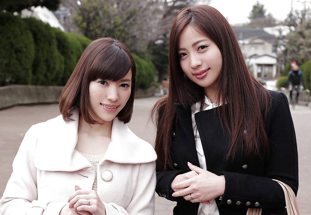 Rina Niiyama & Nana Sakura  #32154638