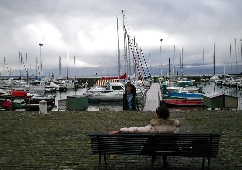 123 - Französisch Nadine Eine Flasche In Der Öffentlichkeit 2002 Einfügen #35342644