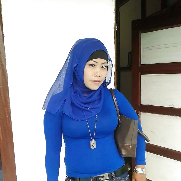 Jilbaber Toge Und Sexy Indonesien #27812577