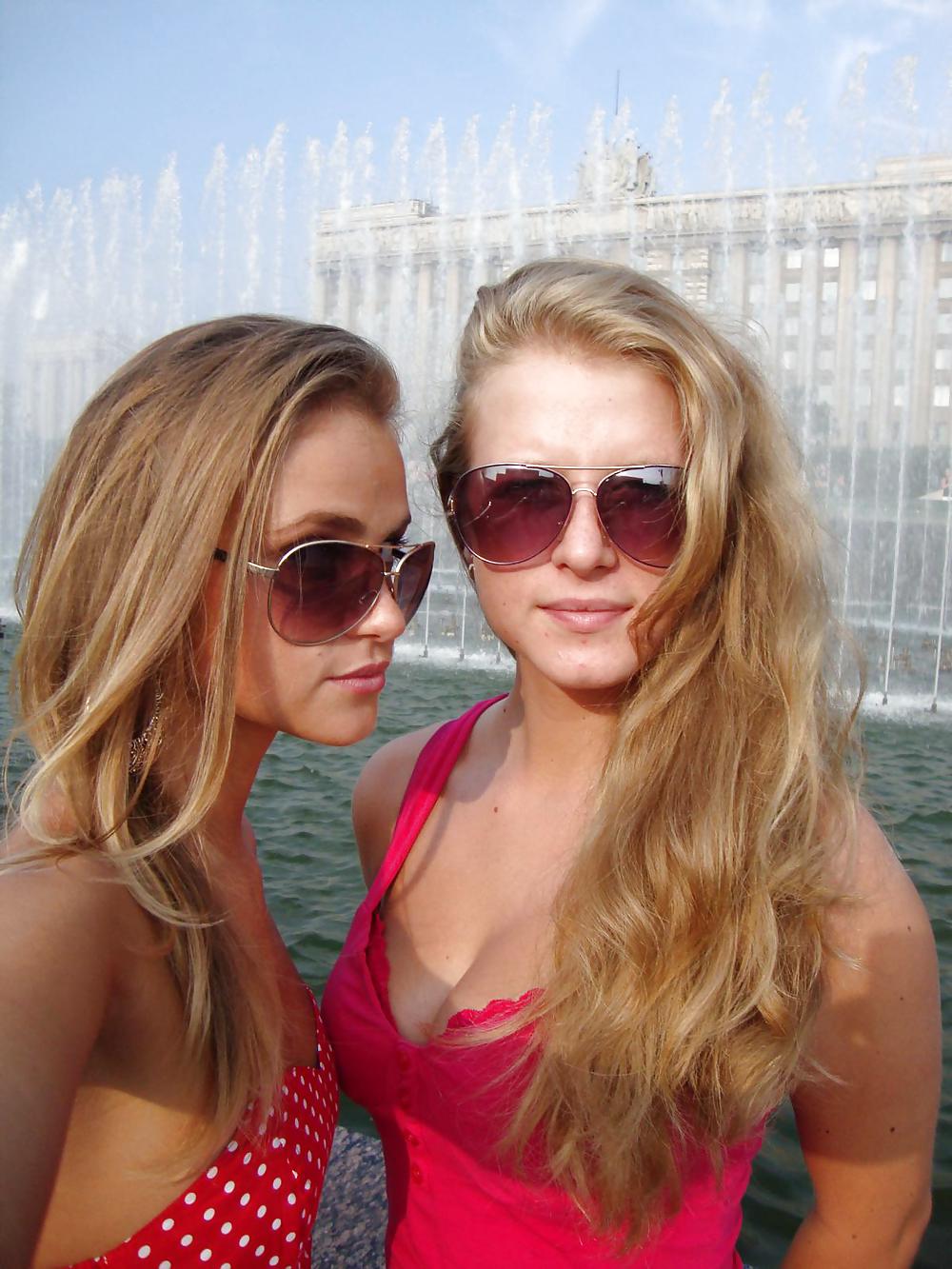 ヒューブシェ・ガール
 #24354326