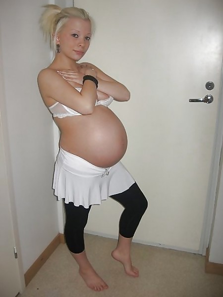 アジアの売春婦は妊娠しているので、すぐにセックスできます
 #35537128