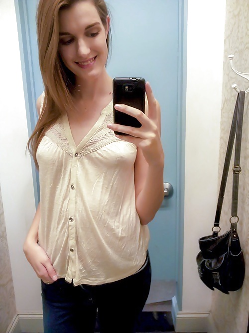 Changing Room Hotties #22995177