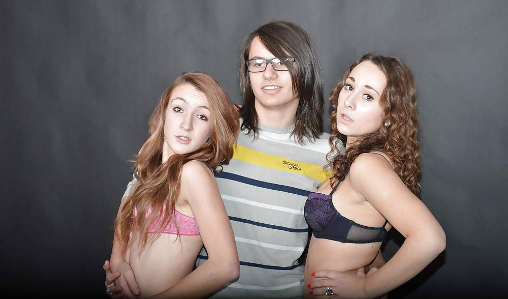 Horny teens fotoshot
 #35992456