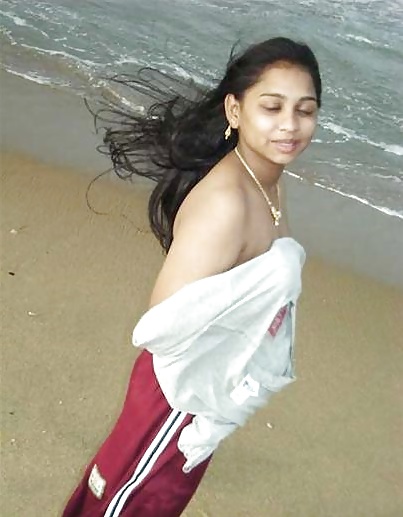 jeune Desi Shivani -Indian Desi Porn Réglé 13.3 #31879390