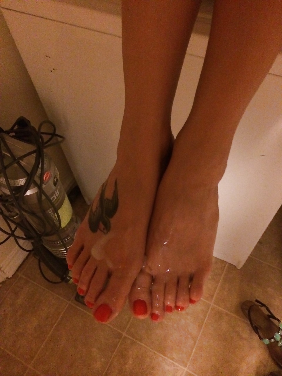 Feet.....cim on them if youd like :)