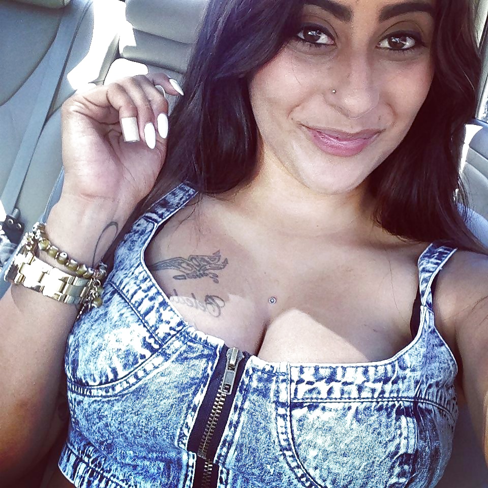 How Would You Fuck This Thick Busty latina