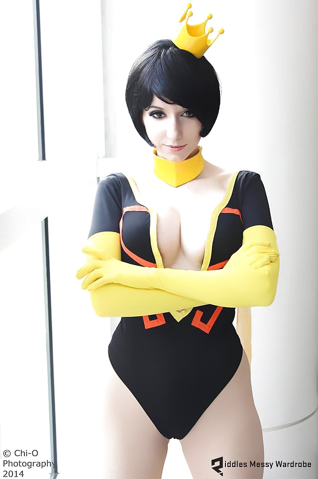 Große Titted Cosplay Schlampe #31041076