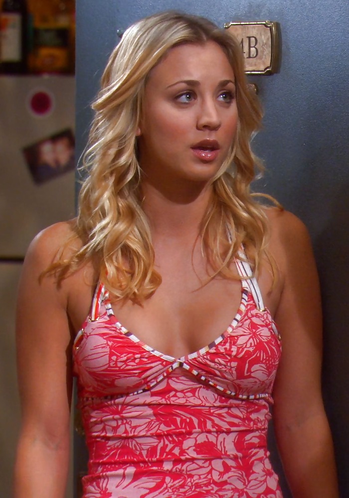 Kaley cuoco - penny - big bang theory schermi
 #23319396