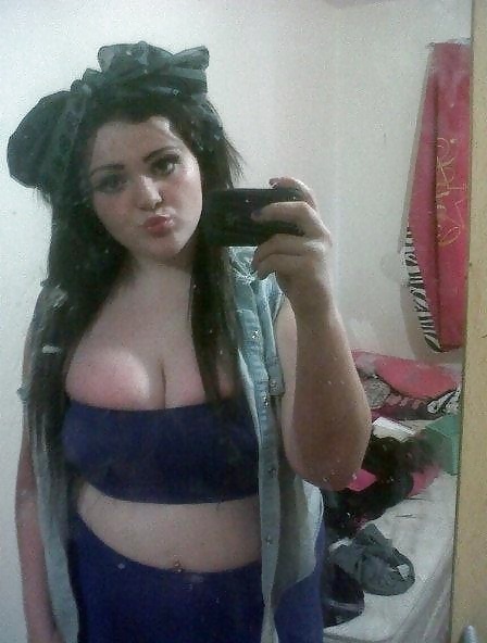 Fat boobed chav miss piggy
 #33023093