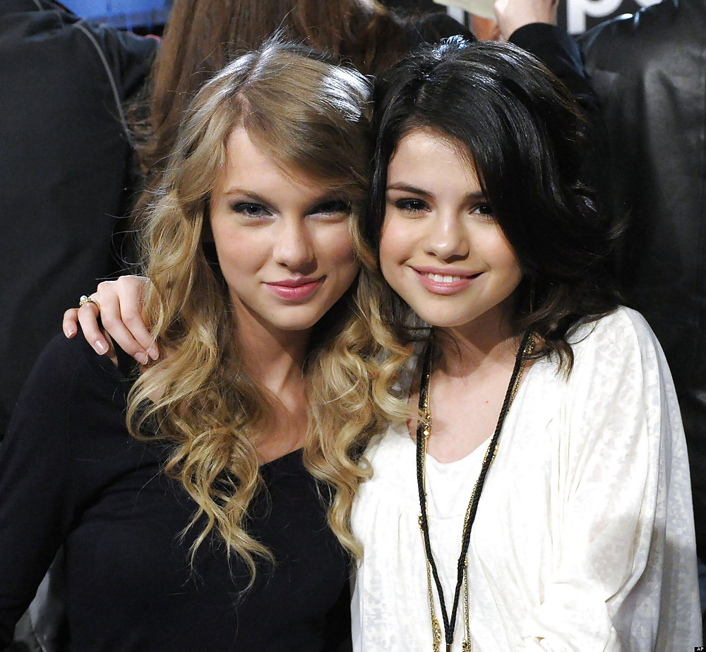 Selena Gomez vs Taylor Swift - Who is better? #26488757