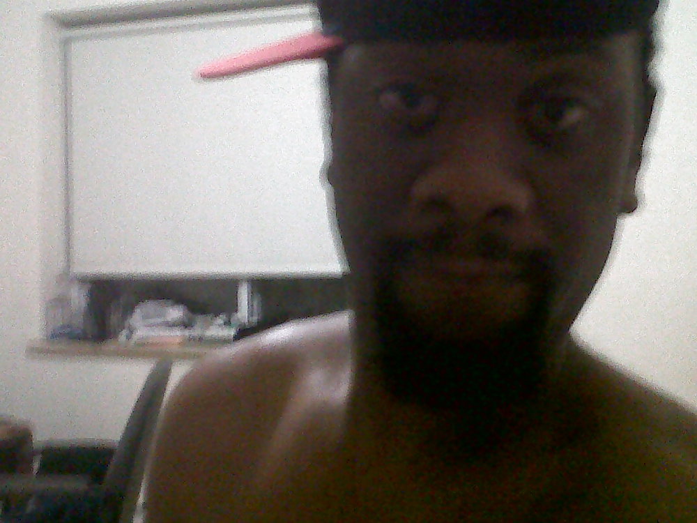Pix 2 #35929684