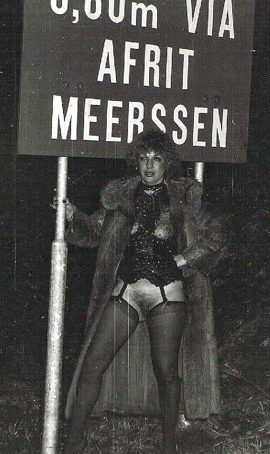 オランダ人のお母さんが路上売春婦だった頃
 #40481032