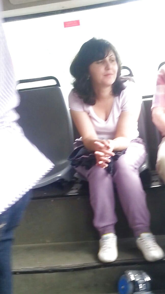 Spion Alt + Jung In Bus, Straßenbahn Rumänisch #26735363