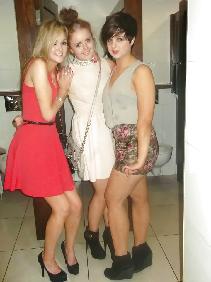 セクシーなカバンの女の子
 #26472253