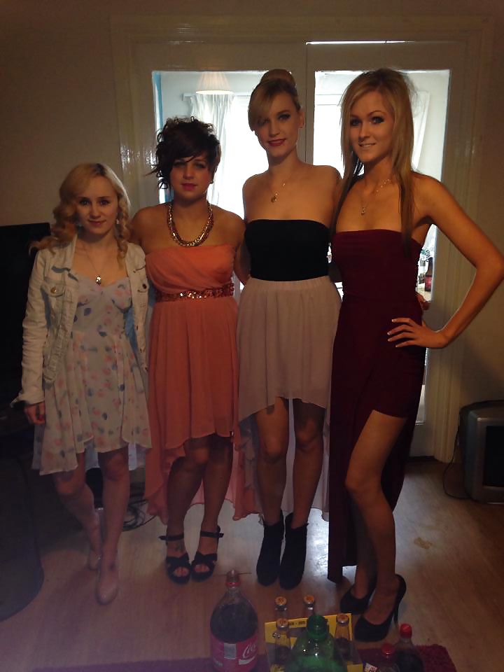 セクシーなカバンの女の子
 #26472260