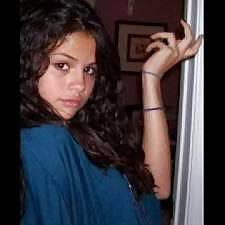 Romy Gomez Lookalike Selena Gomez #37758789